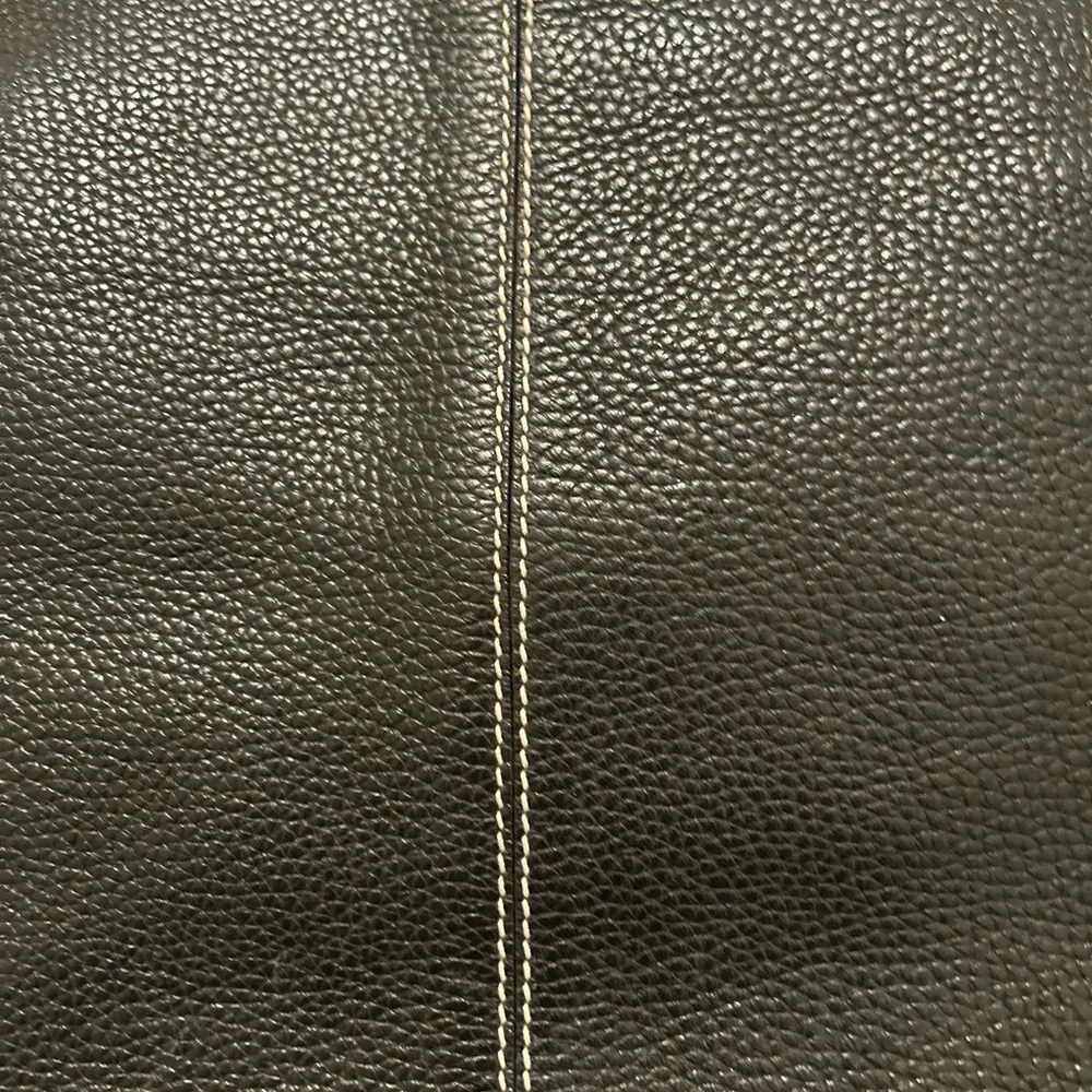 vintage Kate Spade Black Pebbled Cow Leather, very soft, Shoulder Bag.